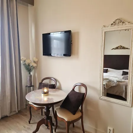 Gæstehus Zee En Duinzicht 3*