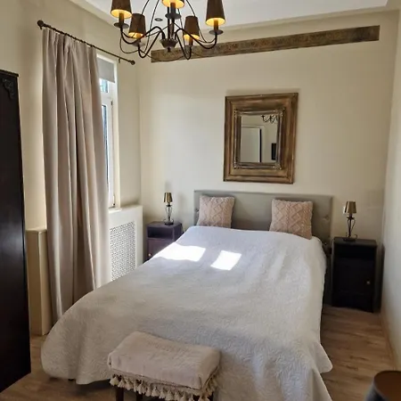 大海和山丘膳食公寓 招待所