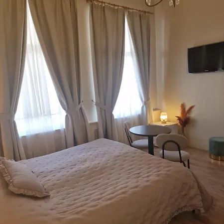 بيت ضيافة Zee En Duinzicht 3*