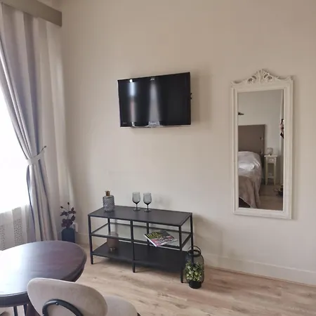 Pensionat Zee En Duinzicht 3*