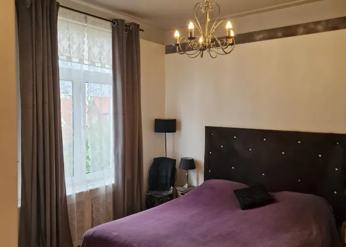 大海和山丘膳食公寓 3*