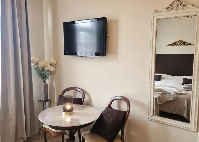 بيت ضيافة Zee En Duinzicht 3*